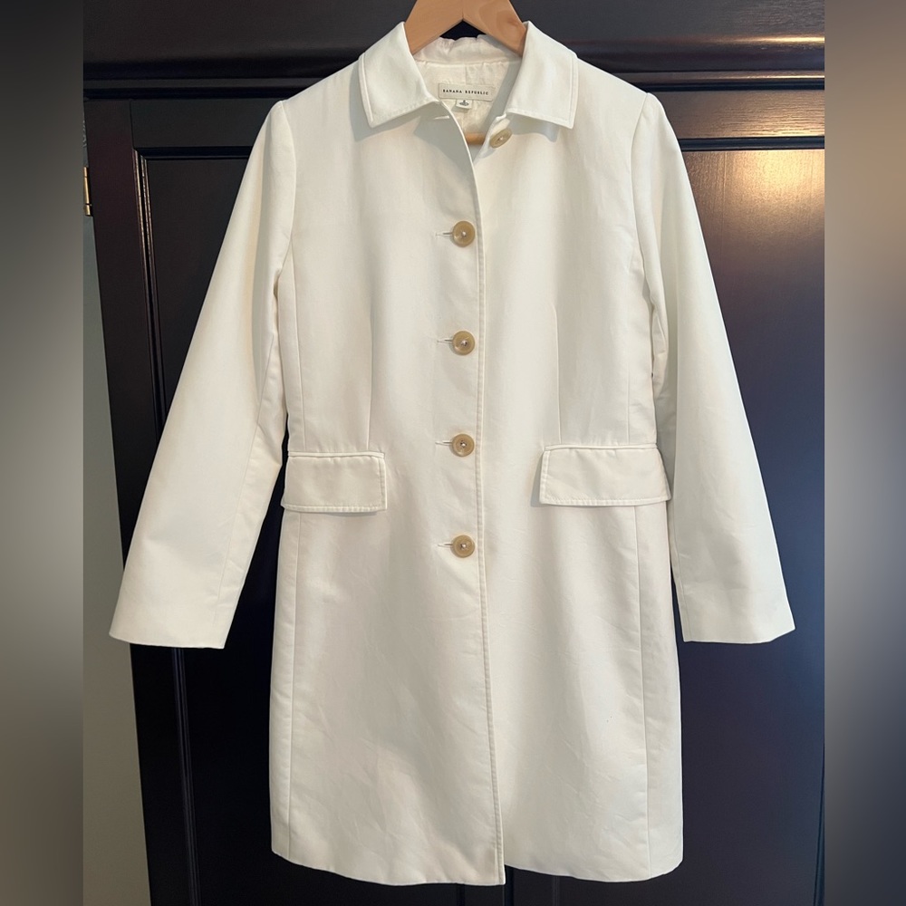 White Banana Republic Coat